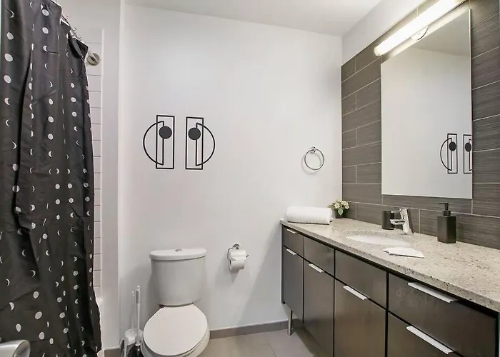 Cozy & Comfy In - Del Prado 418 Chicago